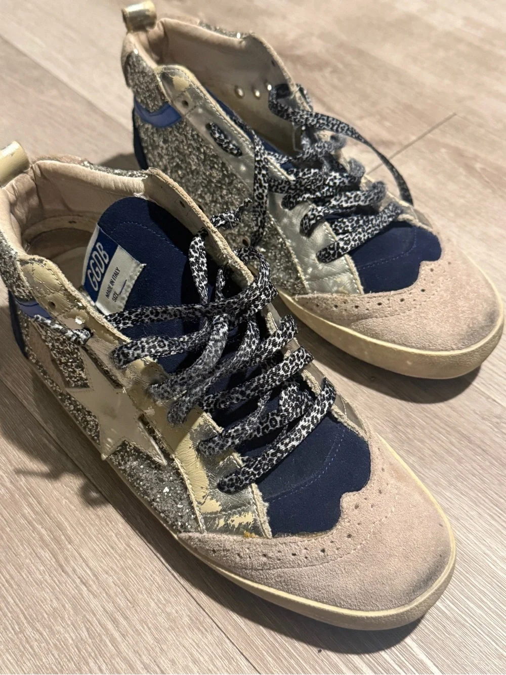Golden Goose mid star beige/ navy sneakers size 40